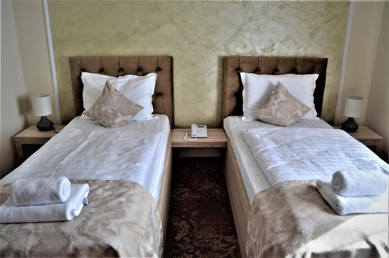 Pensiunea Romeo Resort Focşani Exteriér fotografie