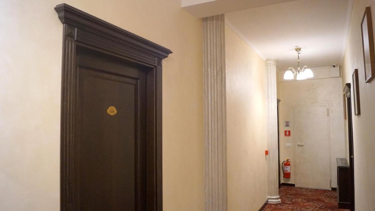 Pensiunea Romeo Resort Focşani Exteriér fotografie